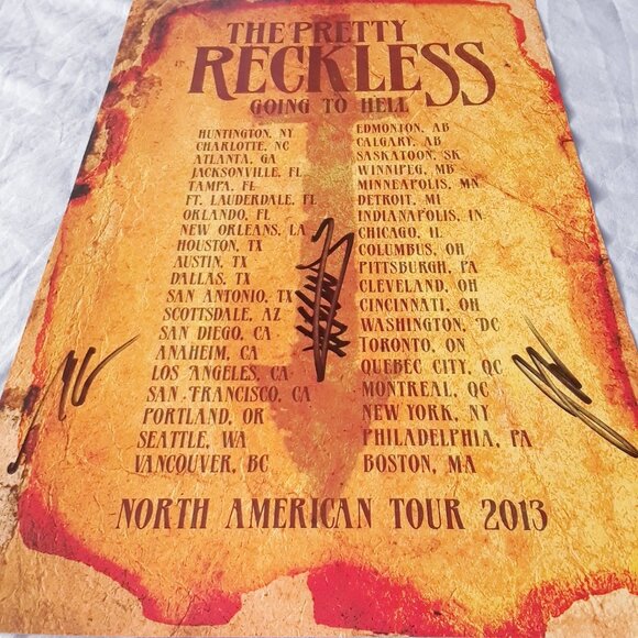 The Pretty Reckless Autographed 2013 Tour Poster - Picture 2 of 7